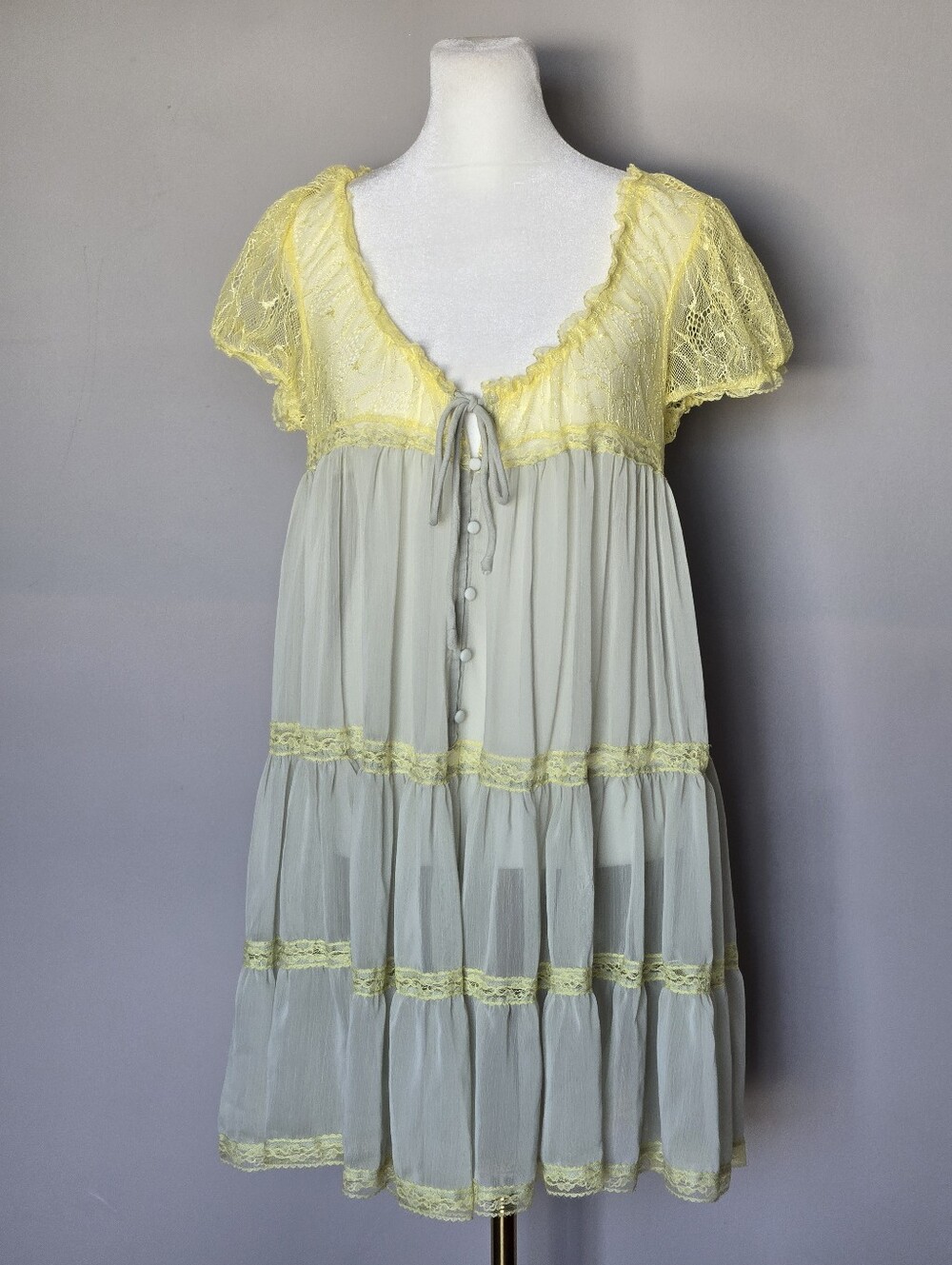 NWT Anthropologie LyreBird Sheer Lace Trim Babydoll Romper Coverup Size M - Picture 3 of 10
